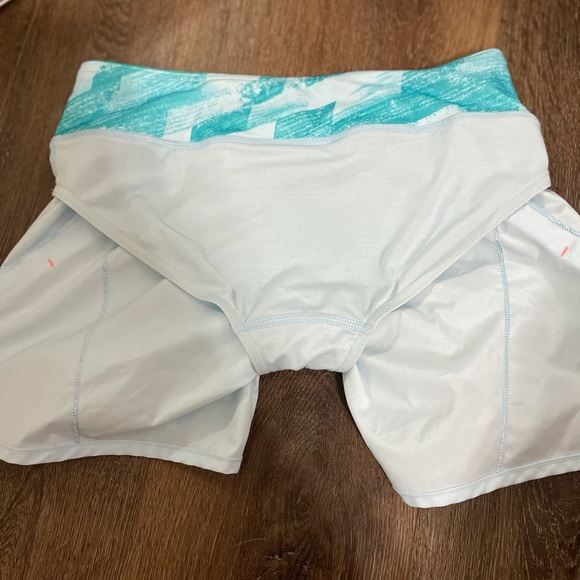 Ivivva/Lululemon icing blue shorts - Picture 2 of 7